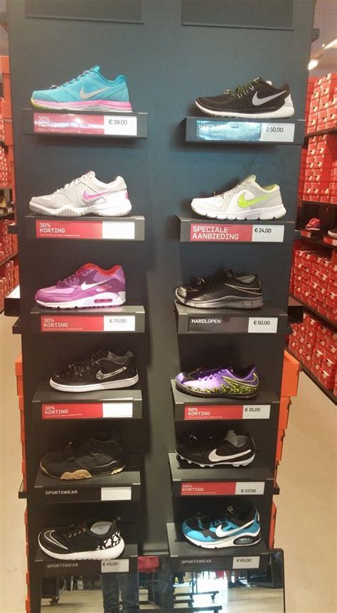 Nike Outlet Store in Overvecht .